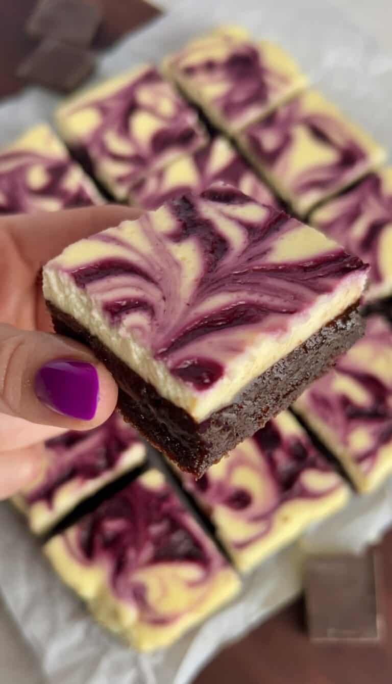 Berry Cheesecake Bars
