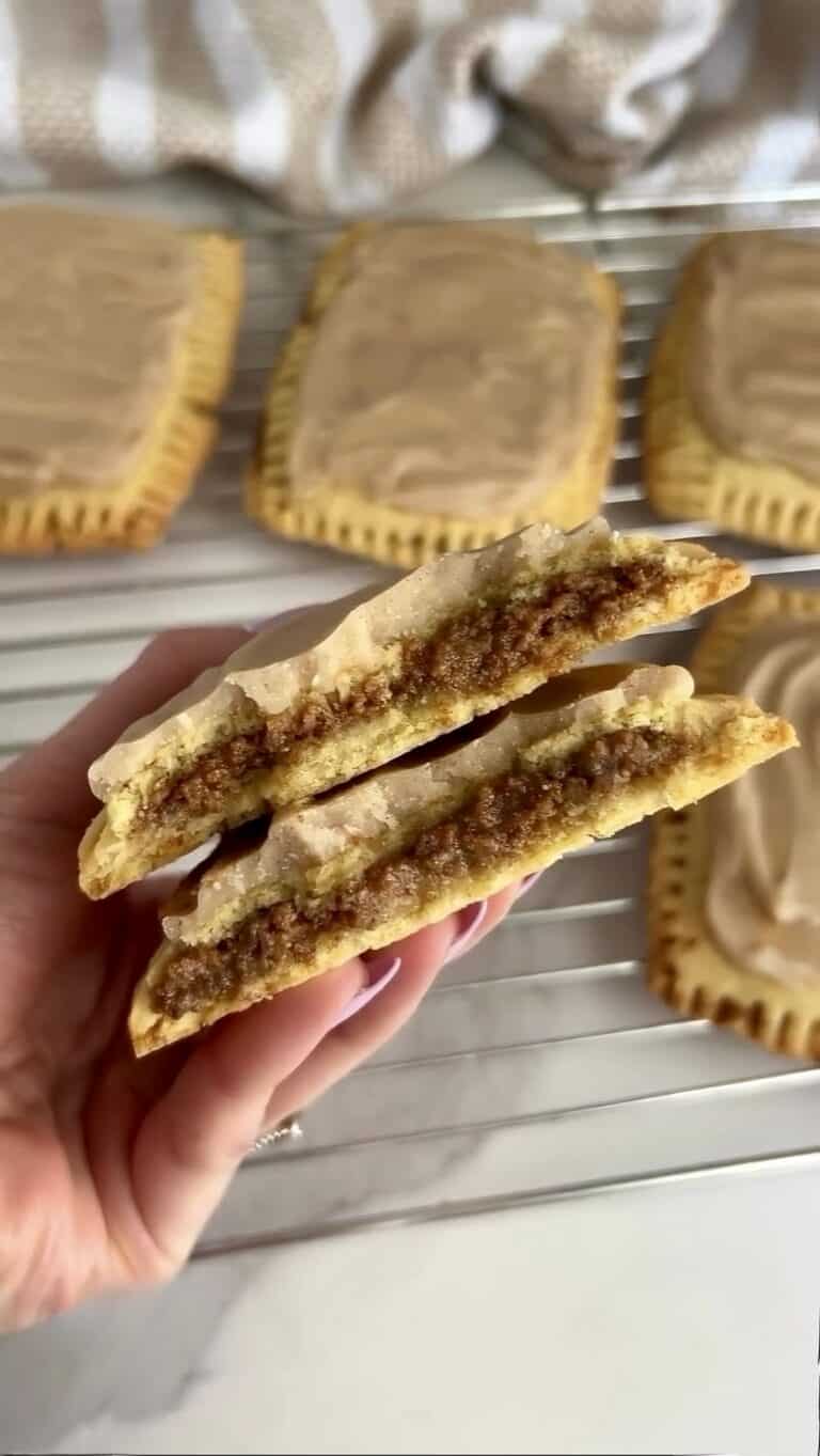 Frosted Cinnamon Brown Sugar Protein Pop Tarts