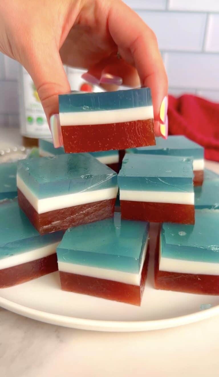 Dye Free Patriotic Jello Jigglers