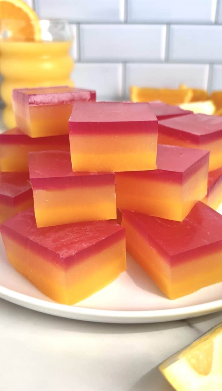 Superfood Sunset Gummy Jigglers