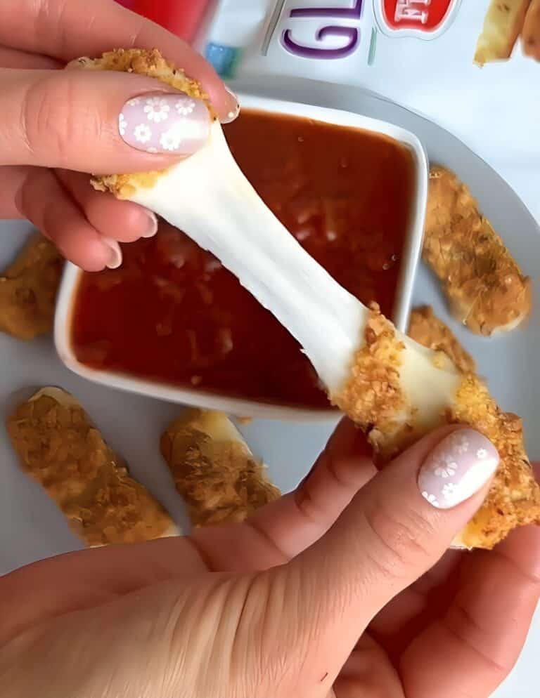 Easy Air Fryer Mozzarella Sticks