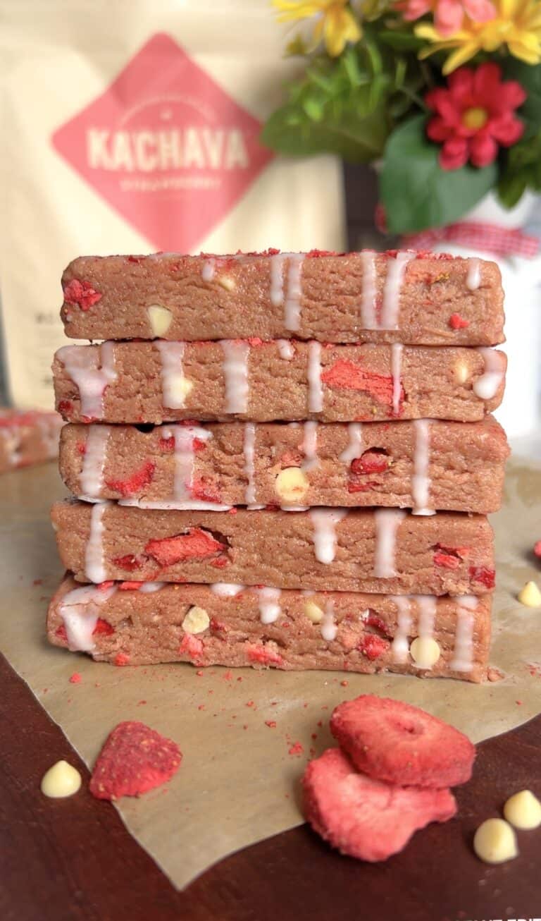 Strawberries & Cream Copycat Perfect Bars